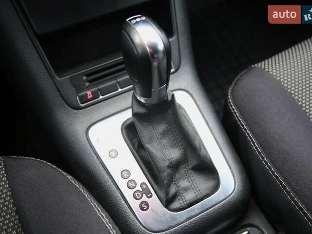 Серый Фольксваген Тигуан, объемом двигателя 2 л и пробегом 152 тыс. км за 10500 $, фото 17 на Automoto.ua