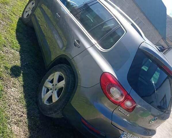 Серый Фольксваген Тигуан, объемом двигателя 2 л и пробегом 280 тыс. км за 9200 $, фото 22 на Automoto.ua