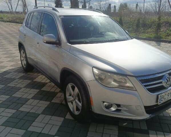 Серый Фольксваген Тигуан, объемом двигателя 1.98 л и пробегом 214 тыс. км за 8600 $, фото 12 на Automoto.ua