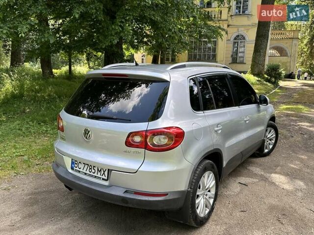 Сірий Фольксваген Тігуан, об'ємом двигуна 2 л та пробігом 268 тис. км за 11600 $, фото 15 на Automoto.ua