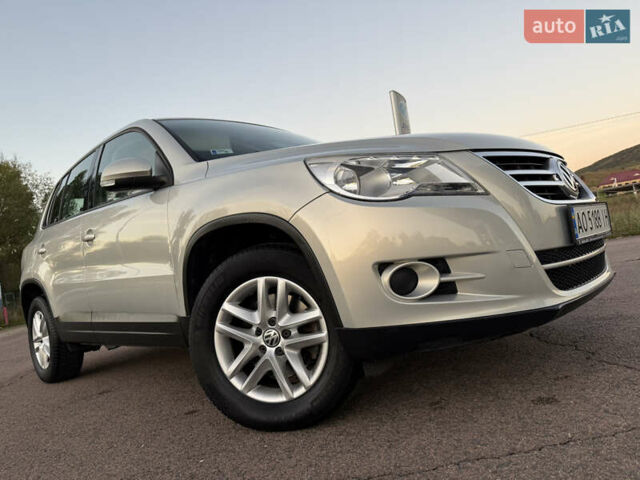 Серый Фольксваген Тигуан, объемом двигателя 1.97 л и пробегом 160 тыс. км за 13950 $, фото 26 на Automoto.ua