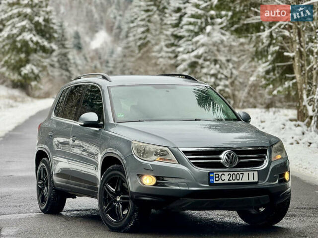 Серый Фольксваген Тигуан, объемом двигателя 2 л и пробегом 265 тыс. км за 11500 $, фото 15 на Automoto.ua