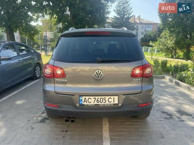 Серый Фольксваген Тигуан, объемом двигателя 1.98 л и пробегом 116 тыс. км за 11200 $, фото 9 на Automoto.ua