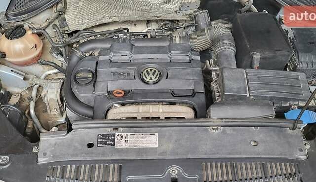 Серый Фольксваген Тигуан, объемом двигателя 1.4 л и пробегом 148 тыс. км за 9800 $, фото 10 на Automoto.ua