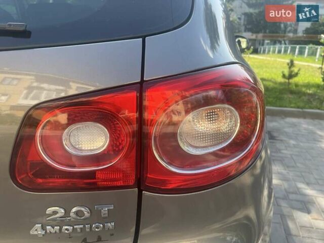 Серый Фольксваген Тигуан, объемом двигателя 1.98 л и пробегом 116 тыс. км за 11200 $, фото 14 на Automoto.ua