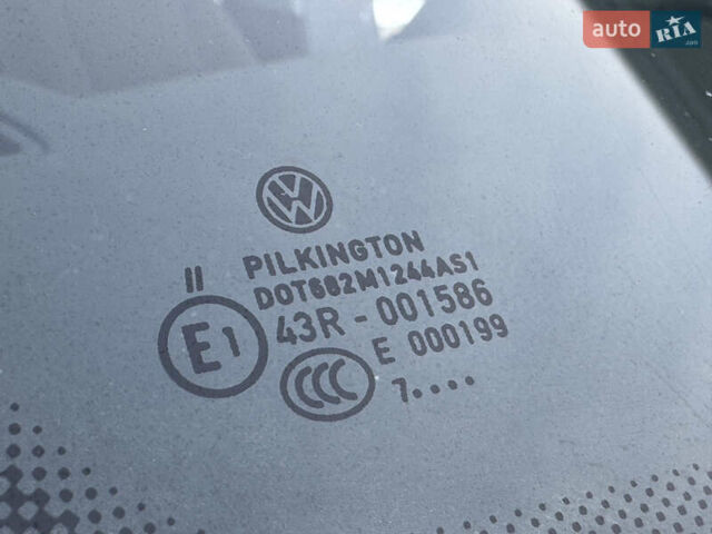 Сірий Фольксваген Тігуан, об'ємом двигуна 2 л та пробігом 157 тис. км за 9900 $, фото 47 на Automoto.ua