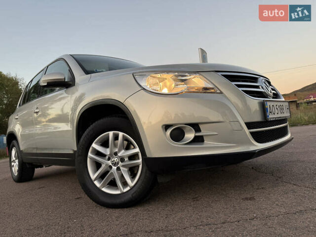 Серый Фольксваген Тигуан, объемом двигателя 1.97 л и пробегом 160 тыс. км за 13950 $, фото 30 на Automoto.ua
