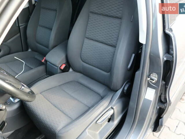 Серый Фольксваген Тигуан, объемом двигателя 2 л и пробегом 219 тыс. км за 12300 $, фото 14 на Automoto.ua