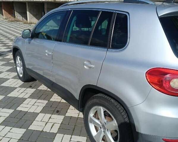 Серый Фольксваген Тигуан, объемом двигателя 1.98 л и пробегом 214 тыс. км за 8600 $, фото 15 на Automoto.ua