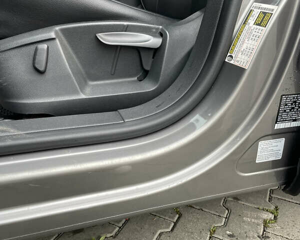 Сірий Фольксваген Тігуан, об'ємом двигуна 1.98 л та пробігом 250 тис. км за 9999 $, фото 13 на Automoto.ua