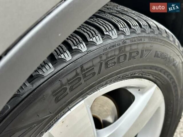 Серый Фольксваген Тигуан, объемом двигателя 2 л и пробегом 285 тыс. км за 10450 $, фото 13 на Automoto.ua