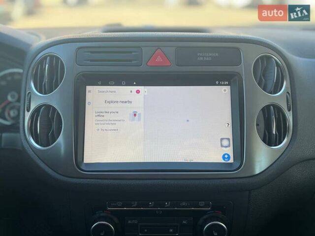 Серый Фольксваген Тигуан, объемом двигателя 2 л и пробегом 201 тыс. км за 11400 $, фото 24 на Automoto.ua
