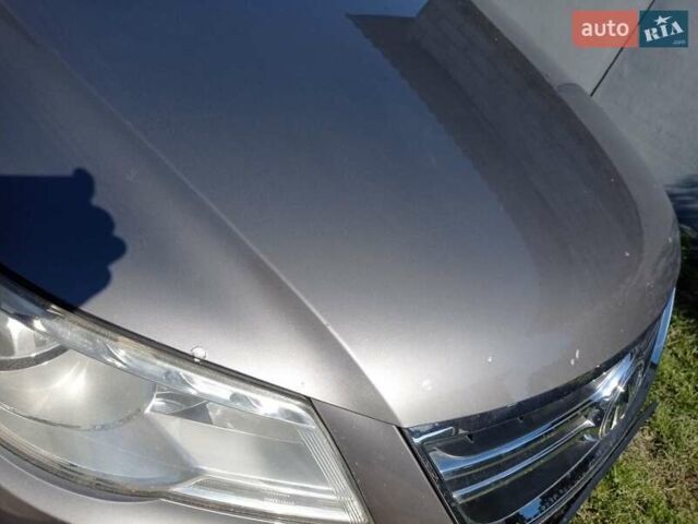 Серый Фольксваген Тигуан, объемом двигателя 2 л и пробегом 280 тыс. км за 9200 $, фото 13 на Automoto.ua