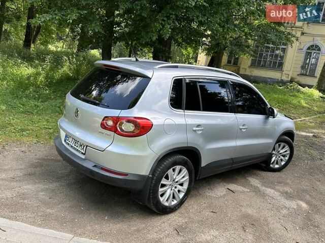 Сірий Фольксваген Тігуан, об'ємом двигуна 2 л та пробігом 268 тис. км за 11600 $, фото 24 на Automoto.ua