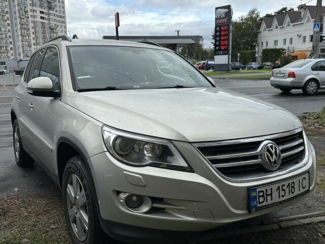 Серый Фольксваген Тигуан, объемом двигателя 2 л и пробегом 132 тыс. км за 10900 $, фото 18 на Automoto.ua