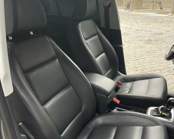 Сірий Фольксваген Тігуан, об'ємом двигуна 1.98 л та пробігом 250 тис. км за 9999 $, фото 16 на Automoto.ua