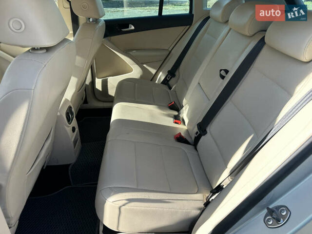 Сірий Фольксваген Тігуан, об'ємом двигуна 2 л та пробігом 295 тис. км за 8700 $, фото 12 на Automoto.ua