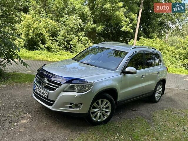 Сірий Фольксваген Тігуан, об'ємом двигуна 2 л та пробігом 268 тис. км за 11600 $, фото 18 на Automoto.ua