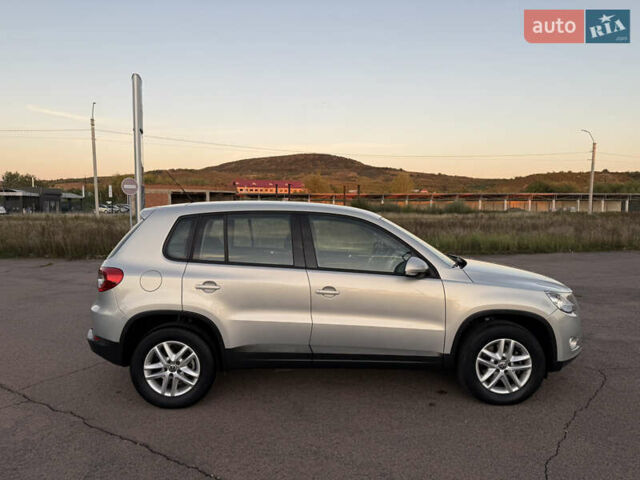 Серый Фольксваген Тигуан, объемом двигателя 1.97 л и пробегом 160 тыс. км за 13950 $, фото 8 на Automoto.ua