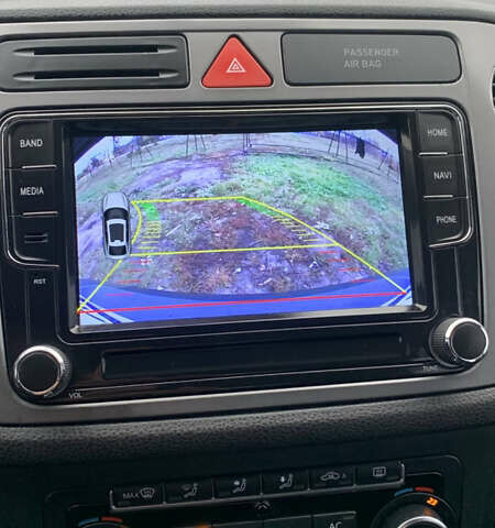 Серый Фольксваген Тигуан, объемом двигателя 1.98 л и пробегом 186 тыс. км за 11999 $, фото 13 на Automoto.ua