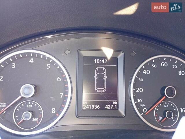 Серый Фольксваген Тигуан, объемом двигателя 1.98 л и пробегом 242 тыс. км за 9300 $, фото 15 на Automoto.ua