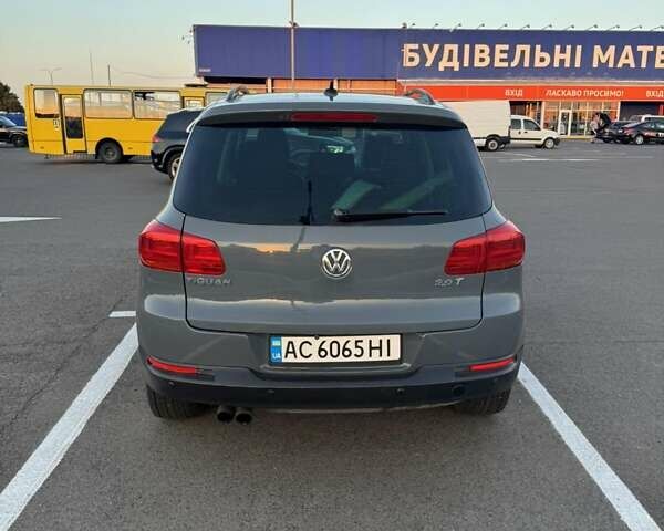 Серый Фольксваген Тигуан, объемом двигателя 1.98 л и пробегом 260 тыс. км за 8300 $, фото 2 на Automoto.ua