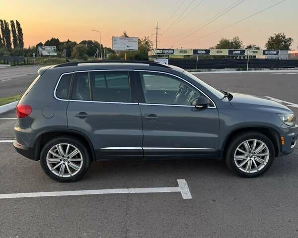 Серый Фольксваген Тигуан, объемом двигателя 1.98 л и пробегом 260 тыс. км за 8300 $, фото 4 на Automoto.ua