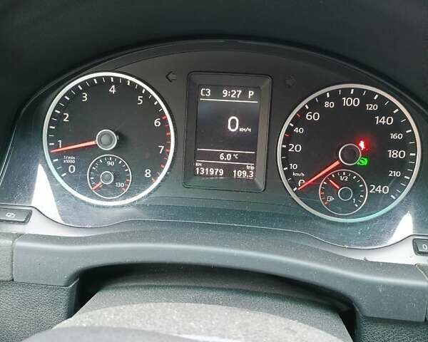 Серый Фольксваген Тигуан, объемом двигателя 1.98 л и пробегом 132 тыс. км за 12500 $, фото 6 на Automoto.ua