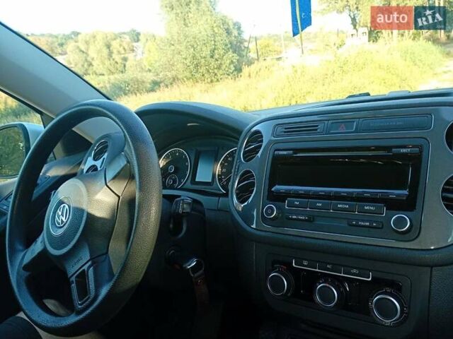 Серый Фольксваген Тигуан, объемом двигателя 1.98 л и пробегом 242 тыс. км за 9300 $, фото 16 на Automoto.ua