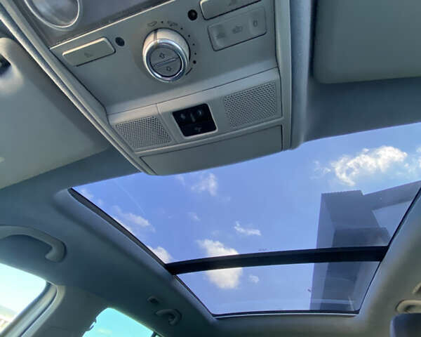 Серый Фольксваген Тигуан, объемом двигателя 1.98 л и пробегом 265 тыс. км за 11900 $, фото 24 на Automoto.ua