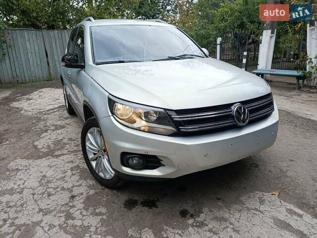 Серый Фольксваген Тигуан, объемом двигателя 1.98 л и пробегом 170 тыс. км за 10500 $, фото 17 на Automoto.ua
