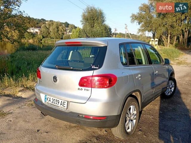 Серый Фольксваген Тигуан, объемом двигателя 1.98 л и пробегом 242 тыс. км за 9300 $, фото 3 на Automoto.ua