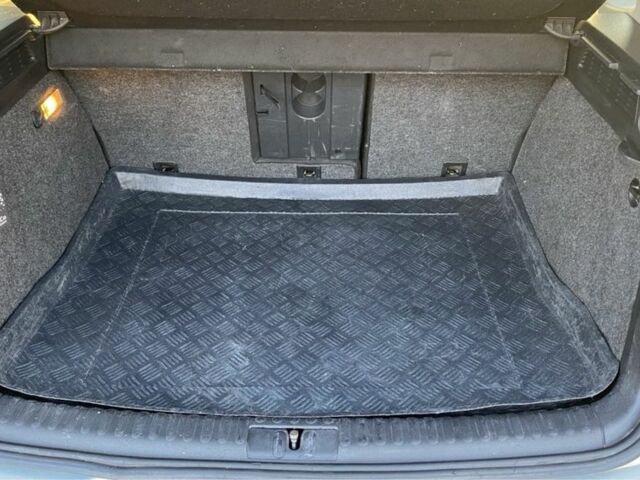 Серый Фольксваген Тигуан, объемом двигателя 2 л и пробегом 183 тыс. км за 10700 $, фото 18 на Automoto.ua