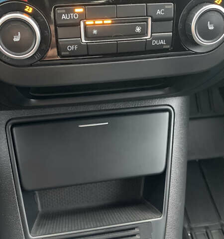 Серый Фольксваген Тигуан, объемом двигателя 1.98 л и пробегом 186 тыс. км за 11999 $, фото 14 на Automoto.ua