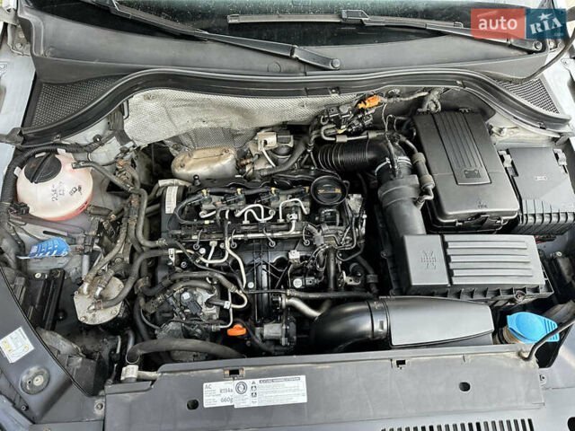 Серый Фольксваген Тигуан, объемом двигателя 1.97 л и пробегом 208 тыс. км за 16500 $, фото 17 на Automoto.ua