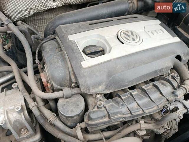 Серый Фольксваген Тигуан, объемом двигателя 1.98 л и пробегом 170 тыс. км за 10500 $, фото 22 на Automoto.ua