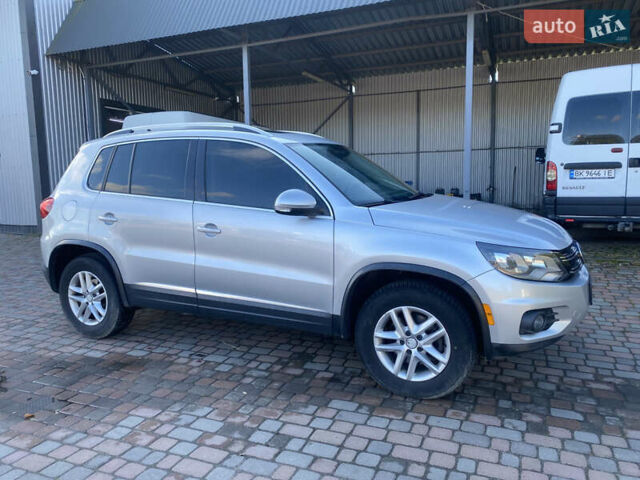Серый Фольксваген Тигуан, объемом двигателя 1.98 л и пробегом 265 тыс. км за 11900 $, фото 7 на Automoto.ua