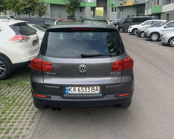 Серый Фольксваген Тигуан, объемом двигателя 1.98 л и пробегом 250 тыс. км за 11750 $, фото 8 на Automoto.ua