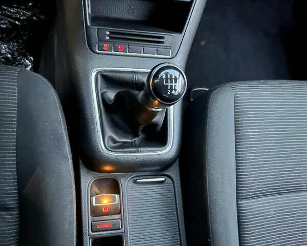 Серый Фольксваген Тигуан, объемом двигателя 1.97 л и пробегом 208 тыс. км за 16500 $, фото 13 на Automoto.ua