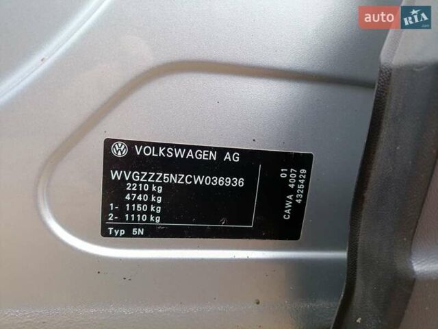 Серый Фольксваген Тигуан, объемом двигателя 1.98 л и пробегом 132 тыс. км за 12500 $, фото 14 на Automoto.ua
