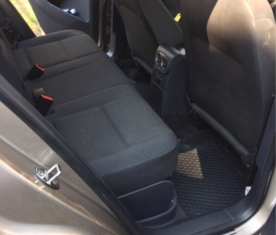 Сірий Фольксваген Тігуан, об'ємом двигуна 1.4 л та пробігом 235 тис. км за 13100 $, фото 7 на Automoto.ua