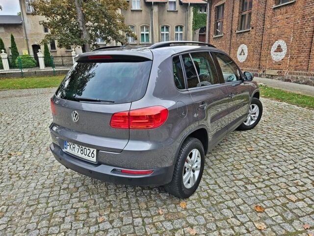 Серый Фольксваген Тигуан, объемом двигателя 1.4 л и пробегом 100 тыс. км за 8000 $, фото 13 на Automoto.ua