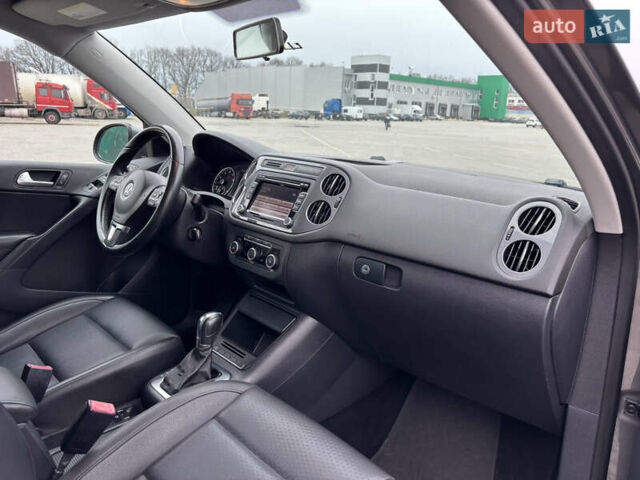 Серый Фольксваген Тигуан, объемом двигателя 1.98 л и пробегом 239 тыс. км за 11000 $, фото 10 на Automoto.ua