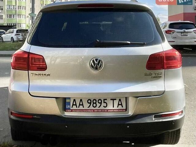 Серый Фольксваген Тигуан, объемом двигателя 1.98 л и пробегом 250 тыс. км за 13200 $, фото 5 на Automoto.ua