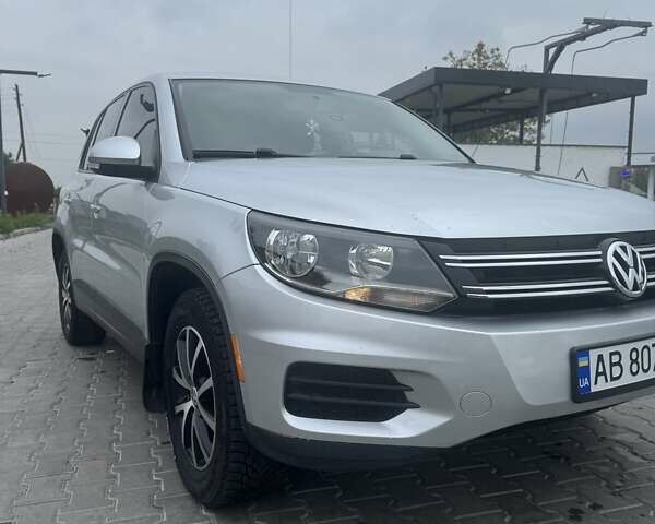 Сірий Фольксваген Тігуан, об'ємом двигуна 1.98 л та пробігом 243 тис. км за 10000 $, фото 5 на Automoto.ua