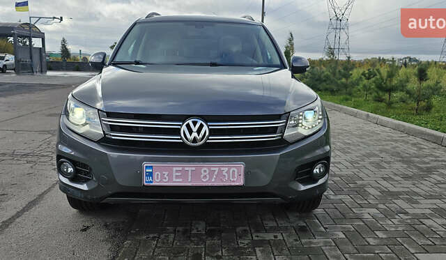 Серый Фольксваген Тигуан, объемом двигателя 2 л и пробегом 260 тыс. км за 13450 $, фото 20 на Automoto.ua