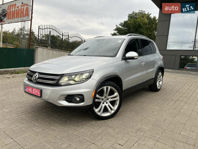 Серый Фольксваген Тигуан, объемом двигателя 2 л и пробегом 216 тыс. км за 10999 $, фото 2 на Automoto.ua