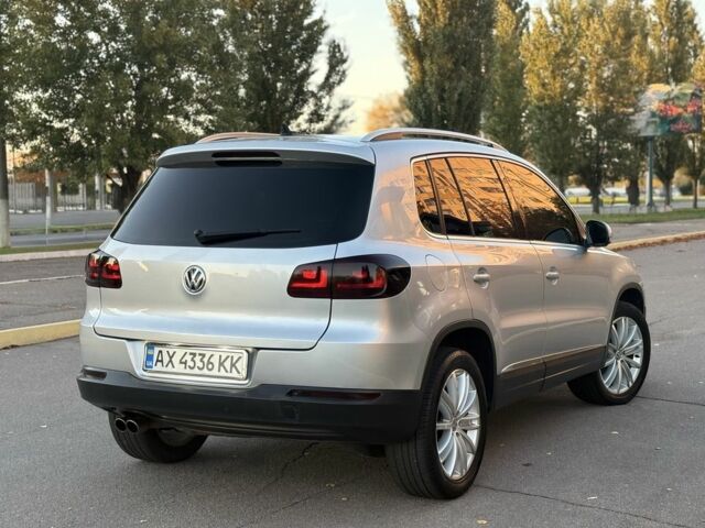 Фольксваген Тігуан 2012 у Кременчуге на Automoto.ua Сірий Фольксваген Тігуан, об'ємом двигуна 2 л та пробігом 250 тис. км за 11777 $, фото 7 на Automoto.ua