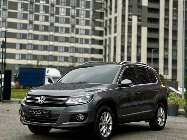Сірий Фольксваген Тігуан, об'ємом двигуна 2 л та пробігом 186 тис. км за 14500 $, фото 7 на Automoto.ua