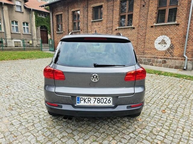 Серый Фольксваген Тигуан, объемом двигателя 1.4 л и пробегом 100 тыс. км за 8000 $, фото 11 на Automoto.ua